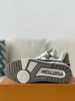 Louis Vuitton Trainer Sneakers - Image 9