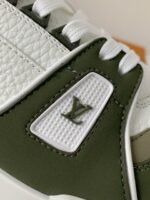 Louis Vuitton Trainer Sneakers - Image 12