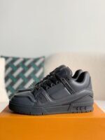 Louis Vuitton Trainer Sneakers - Image 2