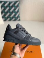Louis Vuitton Trainer Sneakers - Image 3