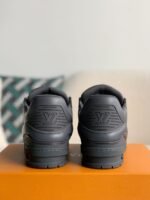 Louis Vuitton Trainer Sneakers - Image 5