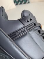 Louis Vuitton Trainer Sneakers - Image 10