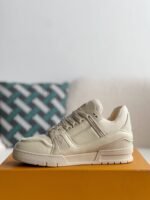 Louis Vuitton Trainer Sneakers - Image 4