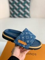 LOUIS VUITTON SLIPPERS - Image 7