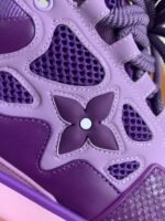 LOUIS VUITTON RUNNER TATIC sneakers - Image 12