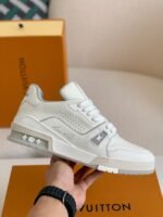LOUIS VUITTON TRAINER Sneakers Top quality - Image 3
