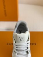 LOUIS VUITTON TRAINER Sneakers Top quality - Image 9