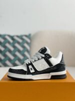 Louis Vuitton Trainers Sneakers - Image 4