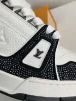 Louis Vuitton Trainers Sneakers - Image 11