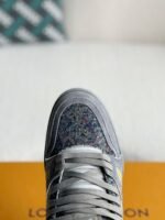 LOUIS VUITTON SNEAKERS - Image 8