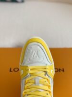 LOUIS VUITTON TRAINER Sneakers - Image 8