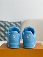 LOUIS VUITTON TRAINER Sneakers - Image 3