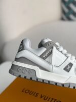 LOUIS VUITTON TRAINER MAXI SNEAKERS - Image 7