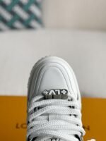 LOUIS VUITTON TRAINER MAXI SNEAKERS - Image 8