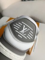 LOUIS VUITTON TRAINER MAXI SNEAKERS - Image 12