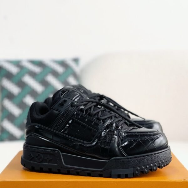 LOUIS VUITTON TRAINER MAXI SNEAKERS