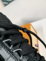 LOUIS VUITTON TRAINER MAXI SNEAKERS - Image 12
