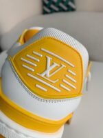 LOUIS VUITTON TRAINER MAXI SNEAKERS - Image 15