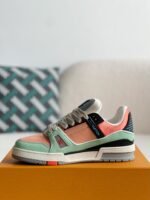 LOUIS VUITTON TRAINER Sneakers - Image 4