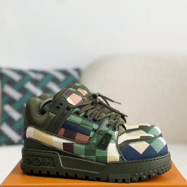 LOUIS VUITTON TRAINER MAXI SNEAKERS