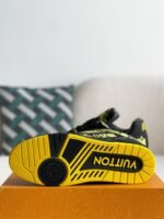 LOUIS VUITTON SNEAKER - Image 5