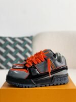 LOUIS VUITTON TRAINER MAXI SNEAKERS - Image 2