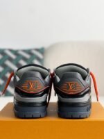 LOUIS VUITTON TRAINER MAXI SNEAKERS - Image 3