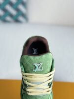 LOUIS VUITTON SNEAKER - Image 8