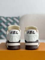 LOUIS VUITTON SNEAKER - Image 3