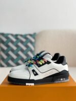 LOUIS VUITTON SNEAKER - Image 2