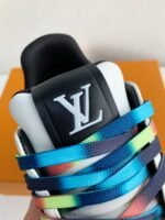 LOUIS VUITTON SNEAKER - Image 10