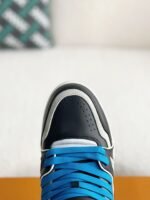 LOUIS VUITTON TRAINER SNEAKERS - Image 8