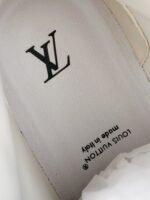 LOUIS VUITTON TRAINER SNEAKERS - Image 5