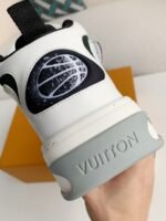 LOUIS VUITTON Trainer AdjustableMode Paste Sports Casual Shoes - Image 16