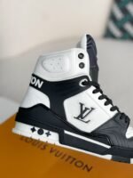 LOUIS VUITTON TRAINER SNEAKERS - Image 7