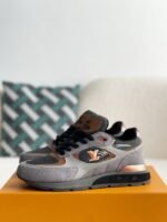 LOUIS VUITTON Low-top running shoes - Image 2