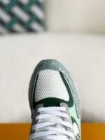 LOUIS VUITTON Low-top running shoes - Image 8