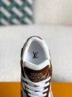LOUIS VUITTON Low-top running shoes - Image 9