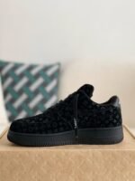 LOUIS VUITTON x NIKE AIR FORCE 1 Sneaker - Image 4