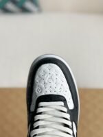 LOUIS VUITTON x NIKE AIR FORCE 1 Sneaker - Image 9