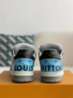 LOUIS VUITTON TRAINER Sneakers - Image 3