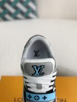 LOUIS VUITTON TRAINER Sneakers - Image 9