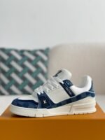 LOUIS VUITTON SNEAKER - Image 4