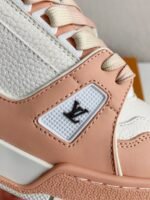 LOUIS VUITTON SNEAKER - Image 11