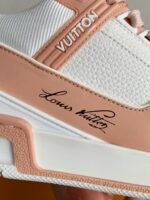 LOUIS VUITTON SNEAKER - Image 14