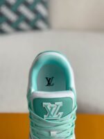 LOUIS VUITTON SNEAKER - Image 9