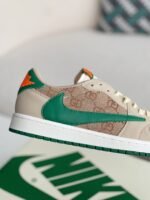 Gucci x Nike Dunk Low Sneakers - Image 7