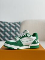 LOUIS VUITTON TRAINER Sneakers - Image 4