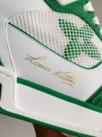 LOUIS VUITTON TRAINER Sneakers - Image 12