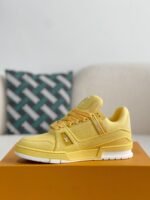 LOUIS VUITTON SNEAKER - Image 4